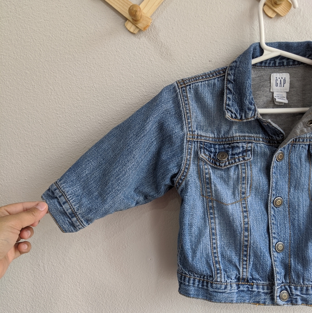 BABY GAP classic denim jacket